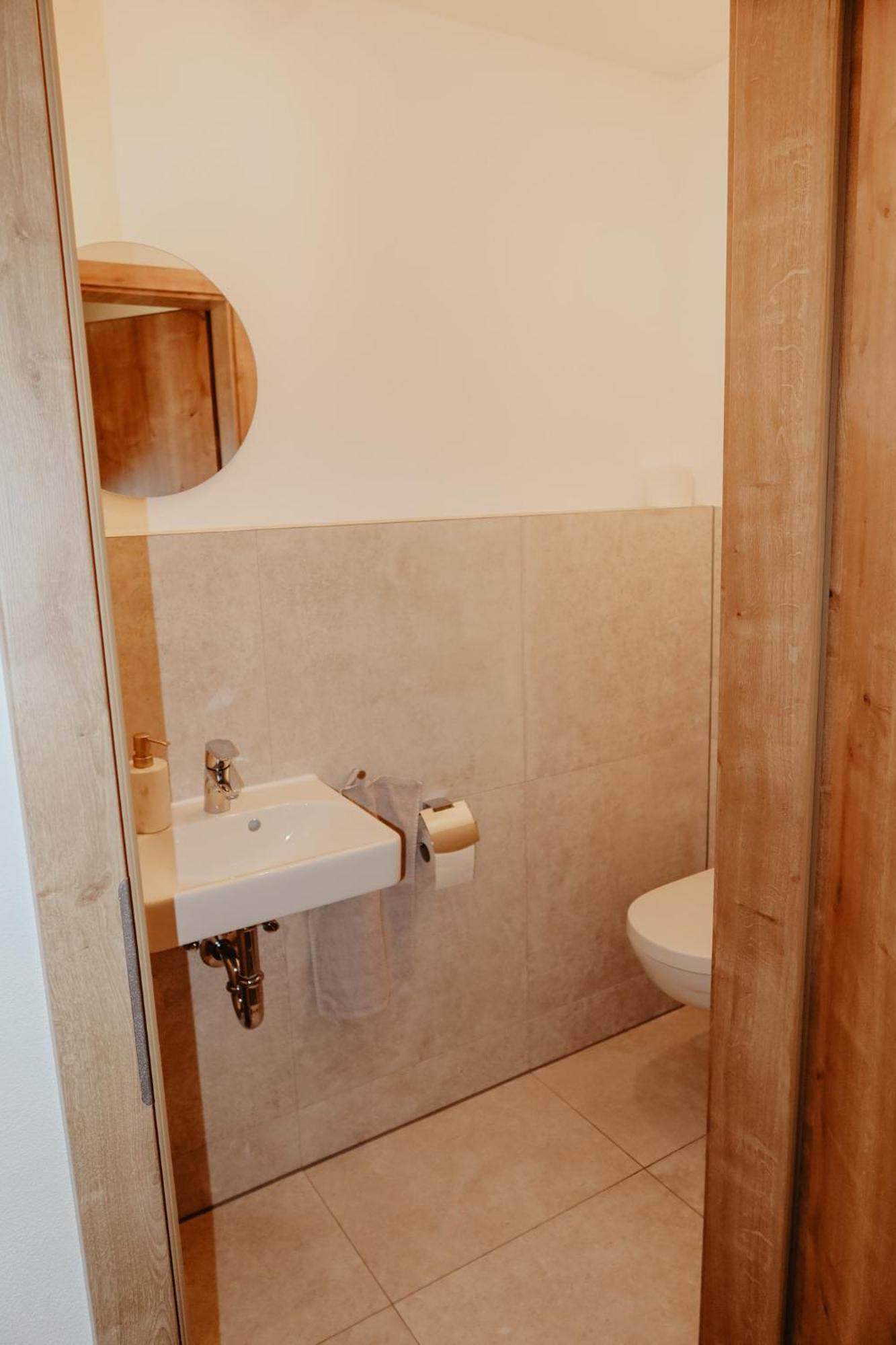Ferienwohnung/Arbeiterwohnung Kampenwand Rohrdorf  Bagian luar foto